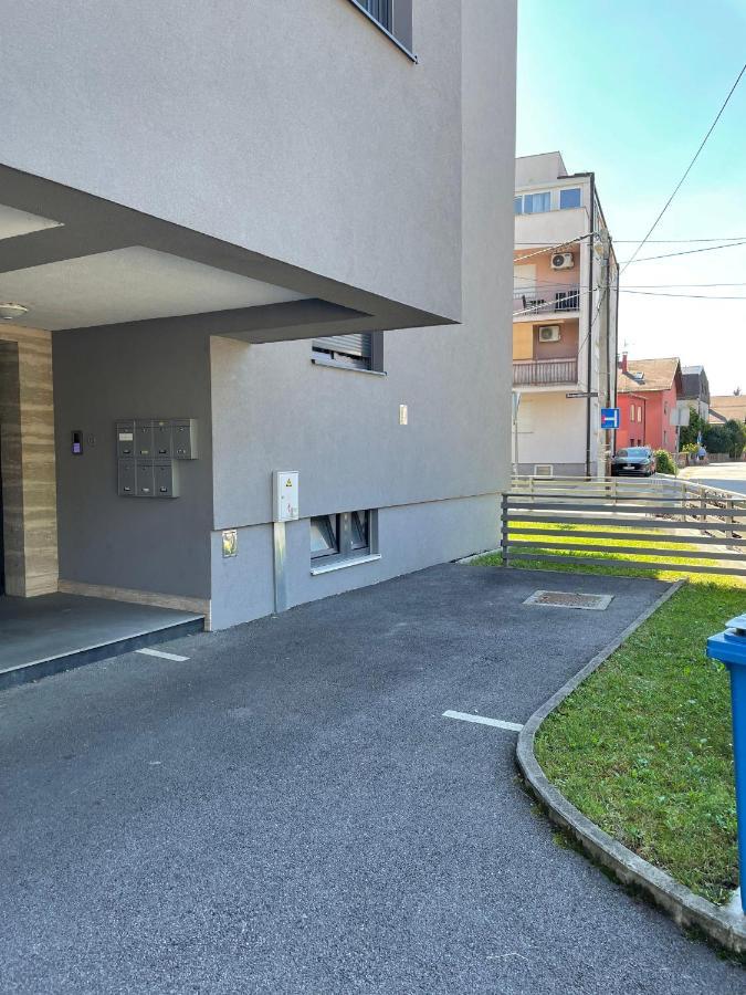 Lucky Place Apartment - Zumberacka With Free Private Parking 자그레브 외부 사진